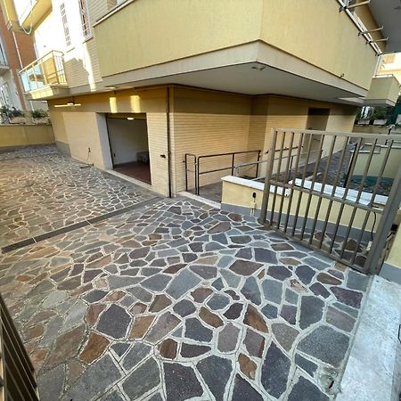 Appartamento Via Dei Fabbri Navali 丽都迪奥斯蒂亚 外观 照片